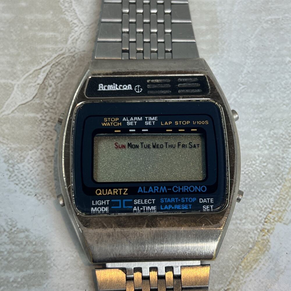 Vintage Armitron Alarm Men's LCD Digital Electronic Watch FOR PARTS or REPAIR